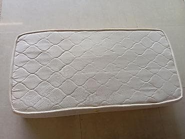 ucuz kilim: Körpələr üçün İşlənmiş Döşək — 1