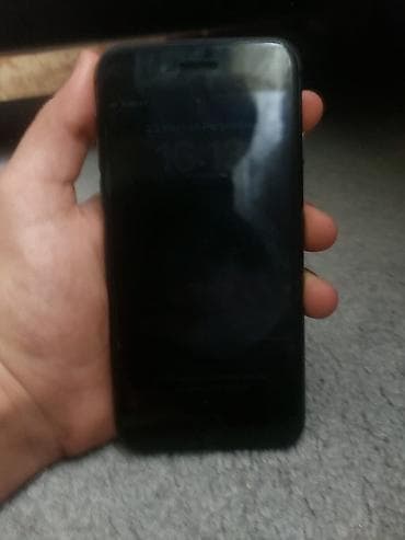 ipad mini 5 satilir: IPhone 8, 64 GB, Qara — 3