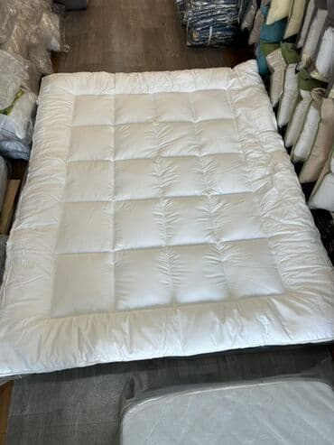 masa örtüyü: Böyüklər üçün Bir yarım Yorğan — 5