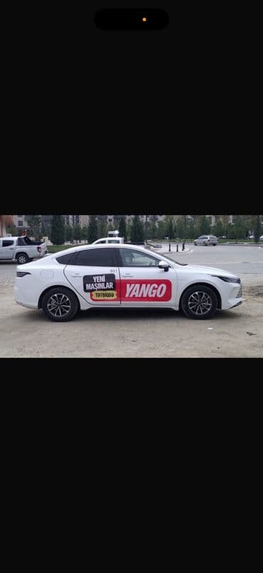 Taksi sürücüsü tələb olunur, Nəqliyyat təmin edilir, Həftəlik ödəniş, 3-5 illik təcrübə