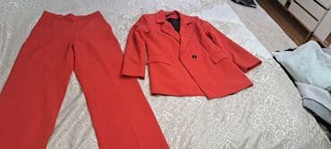 Yenidir geyinilməyib