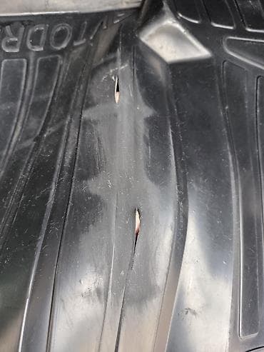 Aksesuarlar və tüninq: Avtomobil üçün ayaqaltı, Rezin — 2