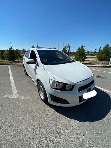 kopressor: Chevrolet Aveo: 1.4 l | 2012 il 291555 km Sedan — 8