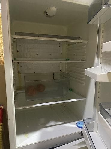 Кухонные плиты и варочные поверхности: İki kameralı məişət soyuducusu - Üst hissə: soyutma kamerası, 3 — 2