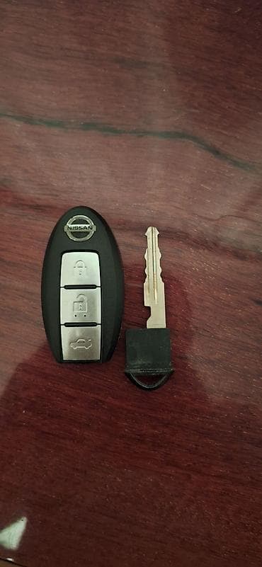 Nissan Intelligent Key uzaqdan idarəetmə açarı - Marka/model: Nissan