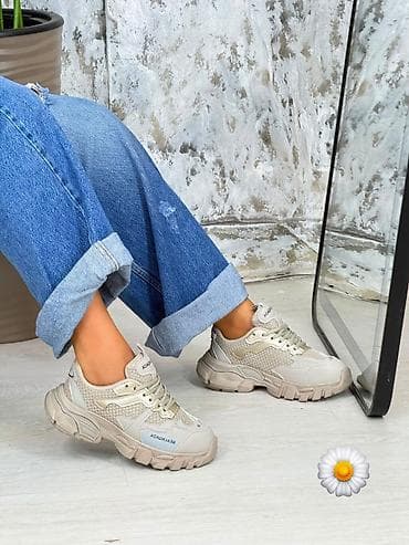 krosofka: Unisex gündəlik idman ayaqqabısı - Rənglər: ağ və qara - Üst hissə — 5