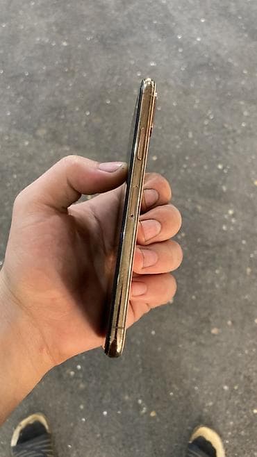 philips xenium 9@9s: IPhone Xs, 256 GB, Qızılı, Face ID — 2