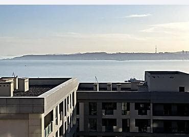 deniz kenarinda kiraye evler: Dəniz mənzərəli, zövqlə dizayn edilmiş 2 otaqlı mənzil — 1