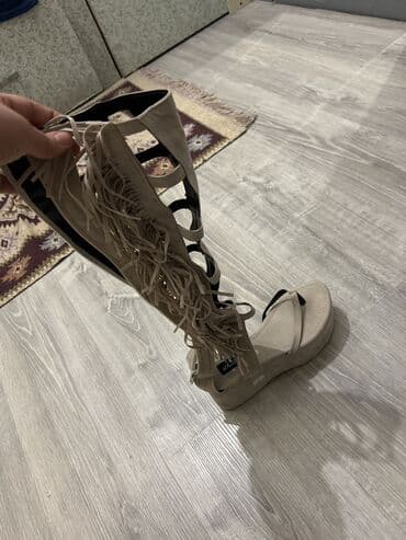 rezin qısa çəkmələr: Ölçü: 38, Yeni — 2