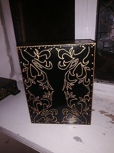 iran xurma agaci: HEDIYYELIK. Elde duzelme QURAN qabi qoz agacinnan — 2