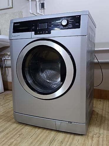 7 kg Paltaryuyan maşın satılır. İdeal vəziyyətdədir. Qiymət 230 azn