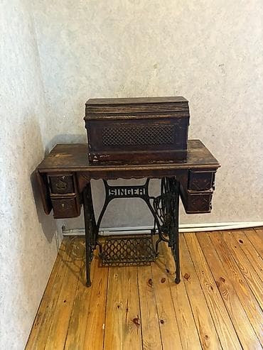 gitara kabel: Məhsul: Singer ayaqla idarə olunan tikiş maşını və orijinal ağac — 3