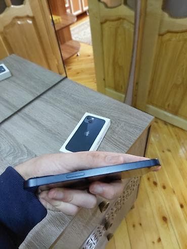 c4 b0phone x: IPhone 13, 128 GB, Midnight, Face ID — 4