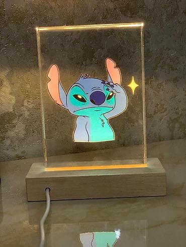 Şamdanlar: Akrilik LED dekor lampası – Stitch fiqurlu - Dizayn: Şəffaf akril — 2