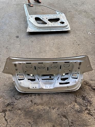 bmw e39 lip: Kia K5, 2022 il — 2