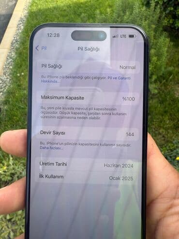 iphone 15 divar kağızları: IPhone 15 Pro, Göy, Face ID — 7