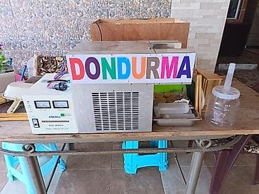 buz qablari: Dondurma hazırlamaq üçün “Snow Ice Machine” tipli aparat və — 3