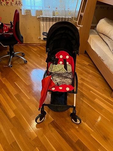 Классическая прогулочная коляска, Б/у, Пол: Девочка, Возраст: 18-24 месяцев, Самовывоз