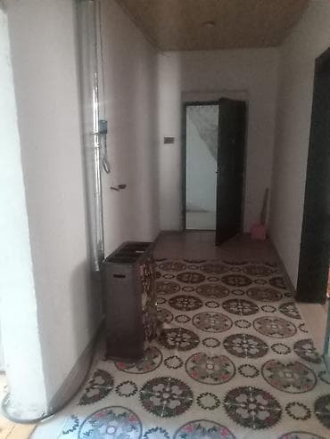 gəncə kiraye ev: Lökbatanda 1 massivde yaxşı erazıde uyğun qiymete heyet evi satılır — 4