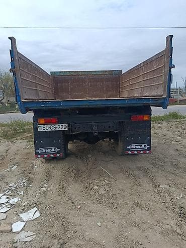 yamaha jog 100: Xüsusiyyətlər: - Yük tipli: bortlu (üç tərəfdən açılan yanlar) - — 2
