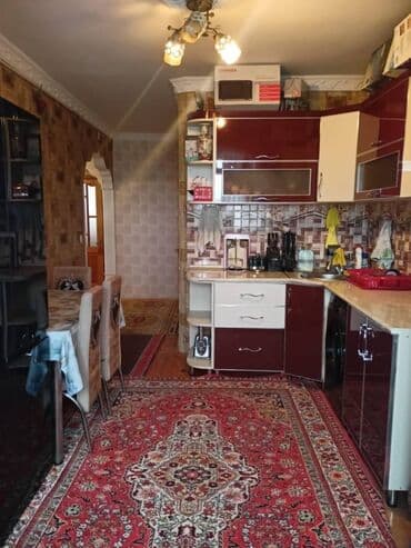 qaraçuxurda evler: Bakı, Qaraçuxur qəs., 3 otaqlı, Köhnə tikili, m. Neftçilər, 80 kv. m — 7