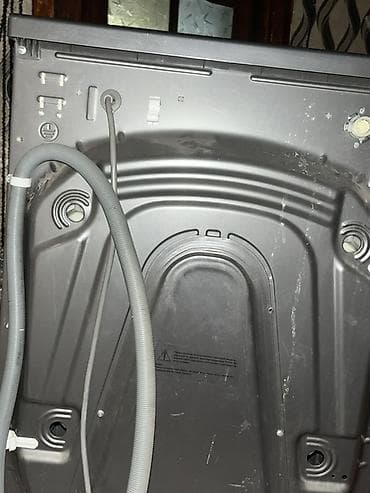 tipsi qaynaq nedir: Hisense önyükləməli paltaryuyan maşın - Yük həcmi: 6 kq (etiketdə — 1