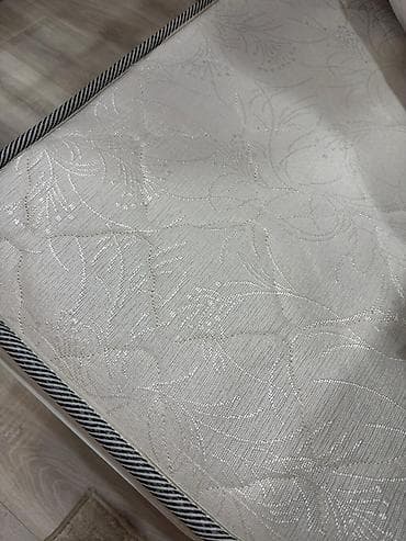 ipi: Ikili yataq dəsti - Ölçü: təxminən 180x200 sm (ikəli ölçü).bazalı - — 2