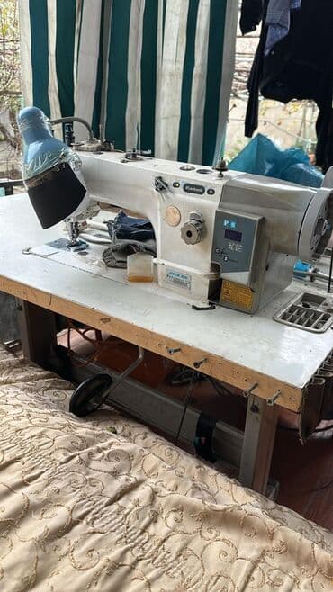 Daewoo: Sənaye tikiş maşını – stol və pedallı komplekt - Model: Jock A5 — 1