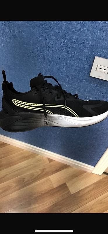 Puma kişi qaçış krossovkası - Model: Puma (etiket kodu: 310282-20) - — 2