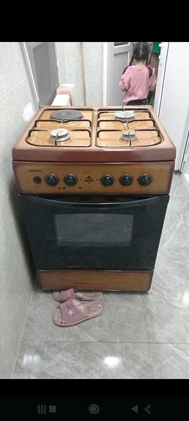 Qaz sobası Ayrıca dayanan, 4 gözlü, İşlənmiş