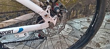 cube velo: Velosiped – dağ/şəhər tipli, ağ rəng. - Təkərlər: 28" ölçü, dişli — 6