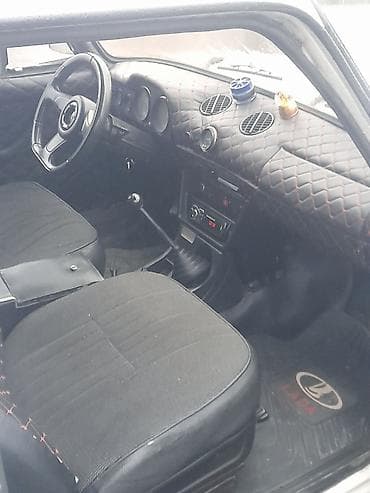 Салон: Tecili satılır prablemi yoxdu Xüsusiyyətlər: - Almaz tikişli, yumşaq — 1