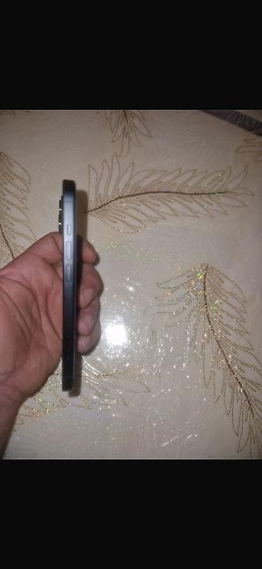 iphone 12 pro 2 ci el: IPhone 15 — 4