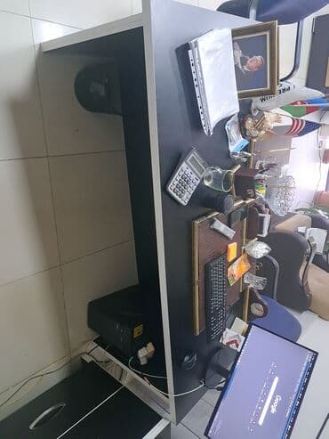 müdir üçün hədiyyə: Ofis dəsti mebeli satılır. 650 azn Real alıcıya endirim olacaq. Ofis — 7