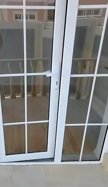 plastik qapı pəncərə: Plastik pəncərələr — 6