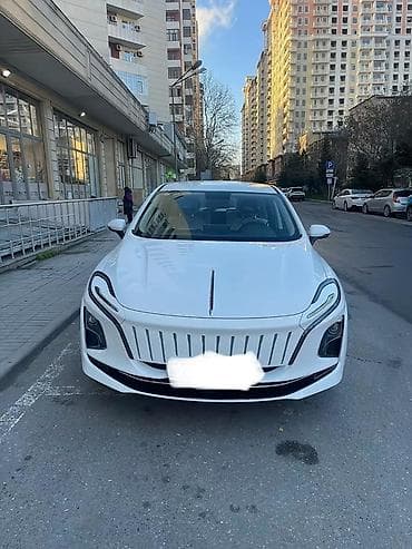 Nəqliyyat: HONGQI E-QM5 – elektrik sedan Məhsul təsviri: - Güzəştsiz futuristik — 1
