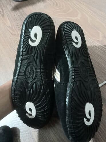 uşaq idman bosonojkaları: Uniseks, 38 — 2