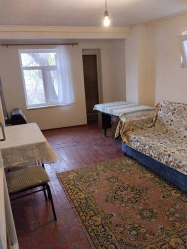 Xırdalanda 11 nömrəli məktəbin yerləşdiyi kücədə 1 otaqlı həyət evi lalafo.az -da Xırdalanda 11 nömrəli məktəbin yerləşdiyi kücədə 1 otaqlı həyət evi