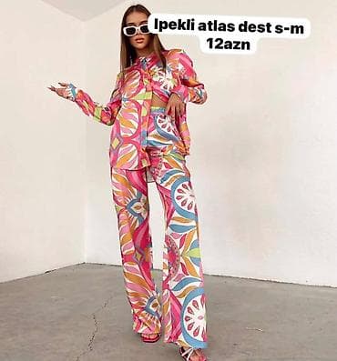 desd geyimler: İpeklik atlas dəst – S-M ölçü • Dəst: köynək + şalvar • Parça — 1