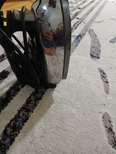 qədmi saat: Klassik elektrik ütü - Korpus: metal gövdə, lakin yan tərəflərdə — 4