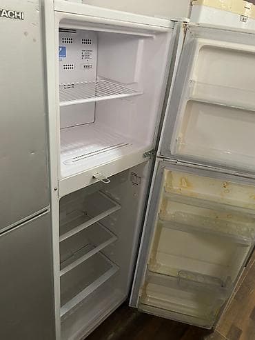 basavik satilir: 2 двери Hitachi Холодильник Продажа, цвет - Серебристый — 2