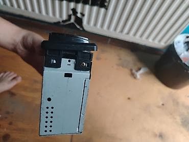 audi a 4: Bu avtomobil radiosu avtomobilinizin audio sistemini təkmilləşdirmək — 5