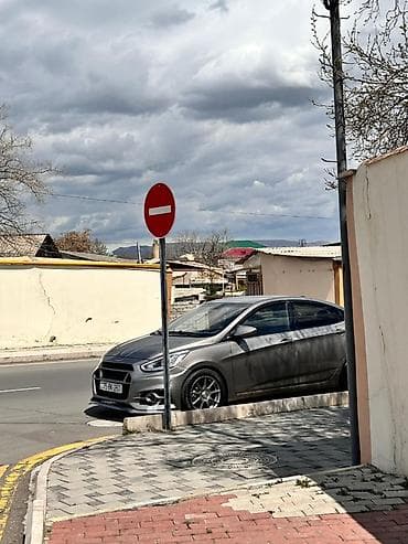 tubo az: Hyundai Accent sedan – geniş vizual tüninqlə. Xüsusiyyətlər: - — 9