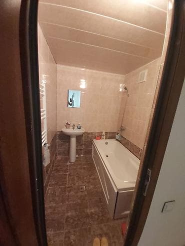 aşağda: Bakı, Aşağı Güzdək, 3 otaqlı, Köhnə tikili, 110 kv. m — 7