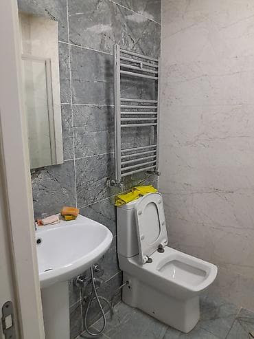 kiraye boş evler: Ev Kristal Abşeron Xırdalanda yerləşir(köhnə bazarın yanı) . Evdə — 9