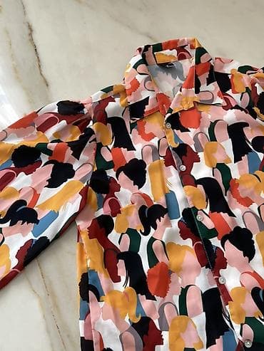 cins etek: Qadın köynəyi – rəngarəng naxışlı - Model: klassik yaxalıqlı, ön — 2