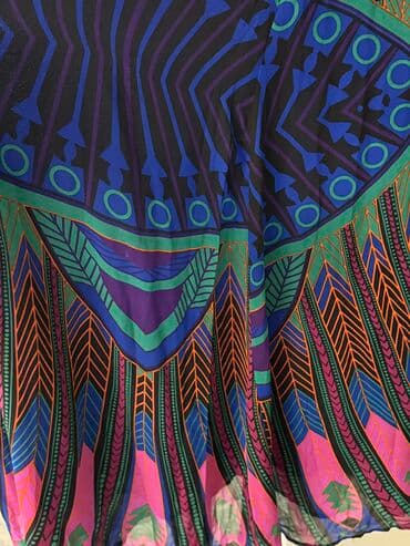 zapi satilir tecili: 1defe geyinilib 110azn alınıb 30azn satılır — 6