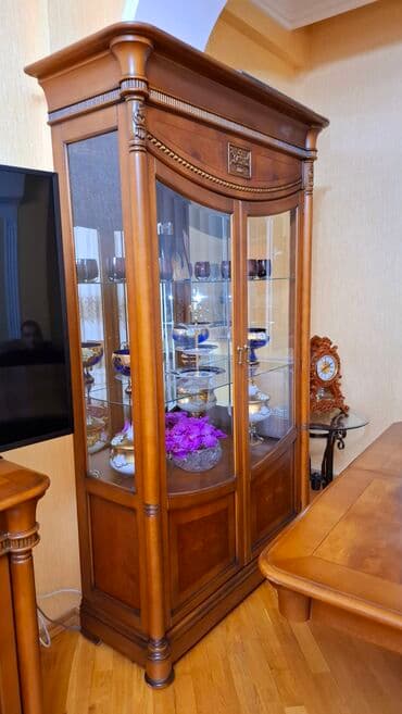 istehsal üçün yer axtarıram: İşlənmiş, Düz dolab, Servant, Malayziya — 2