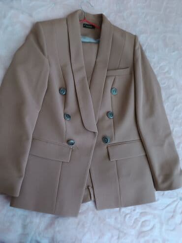 Razmeri uyğun gəlmədiyi üçün satılır.50 azn