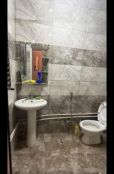 satilan evler: 45 kv. m, 2 otaqlı — 4
